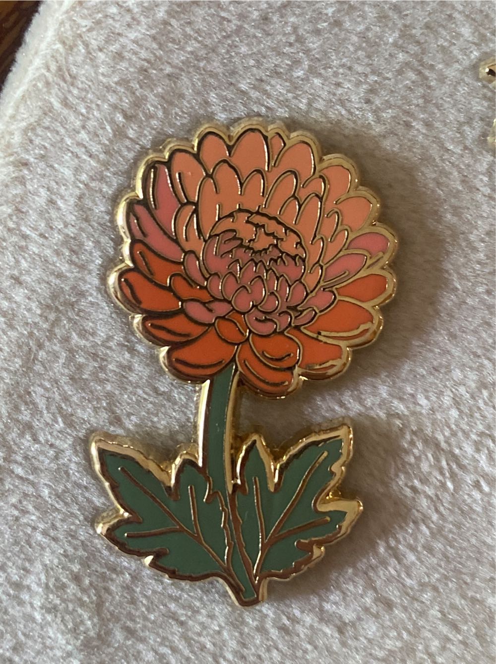 Chrysanthemum - Enamel Pin pin collectible - Main Image 1