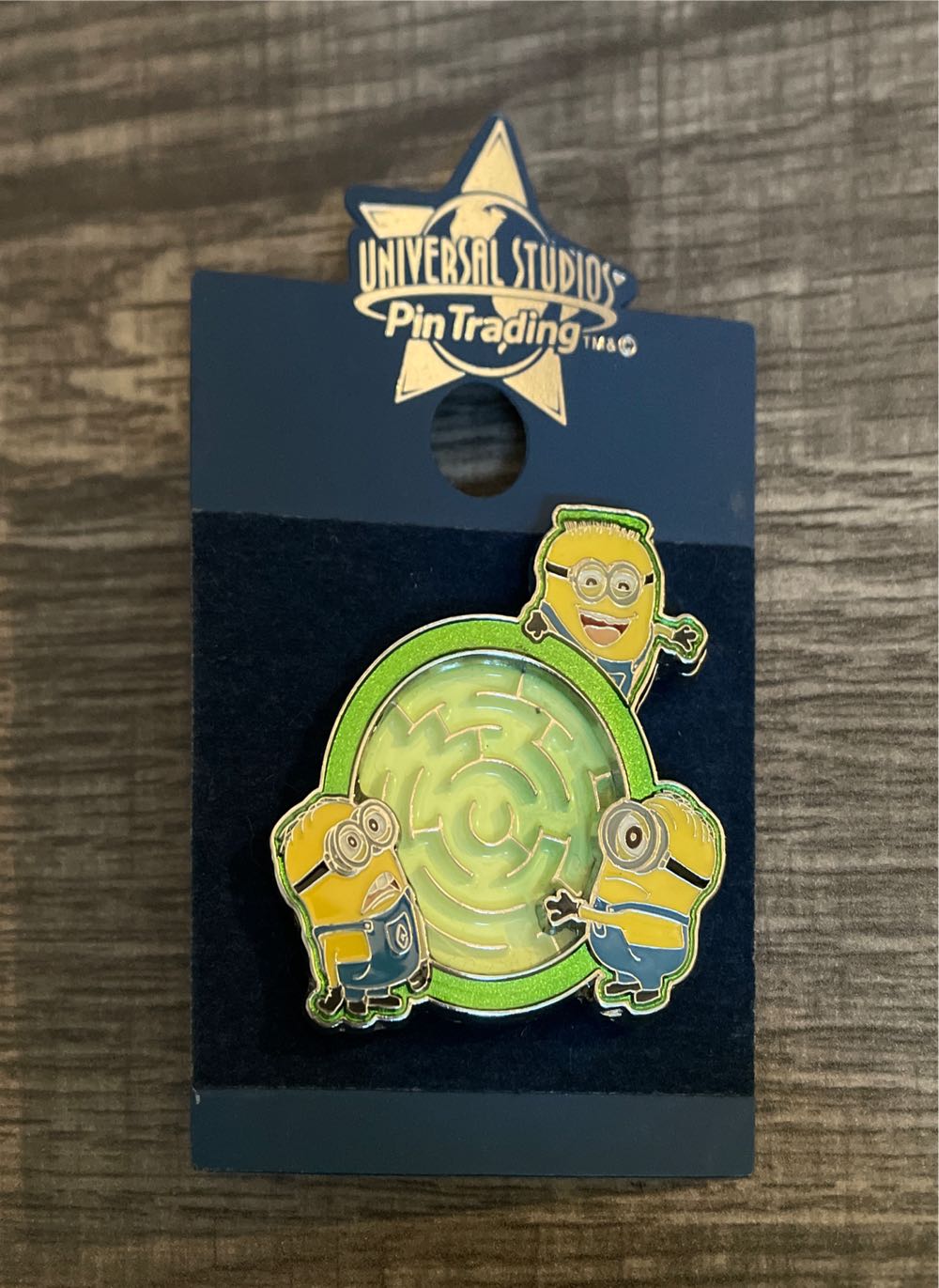 Snow White Seven Dwarfs Cottage Spinner