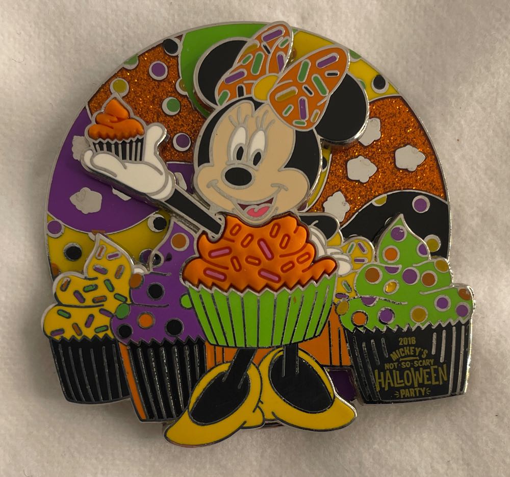 Star Wars Millennium Falcon Collector Metal Pin | 3 X 2 Inches | Toynk Exclusive