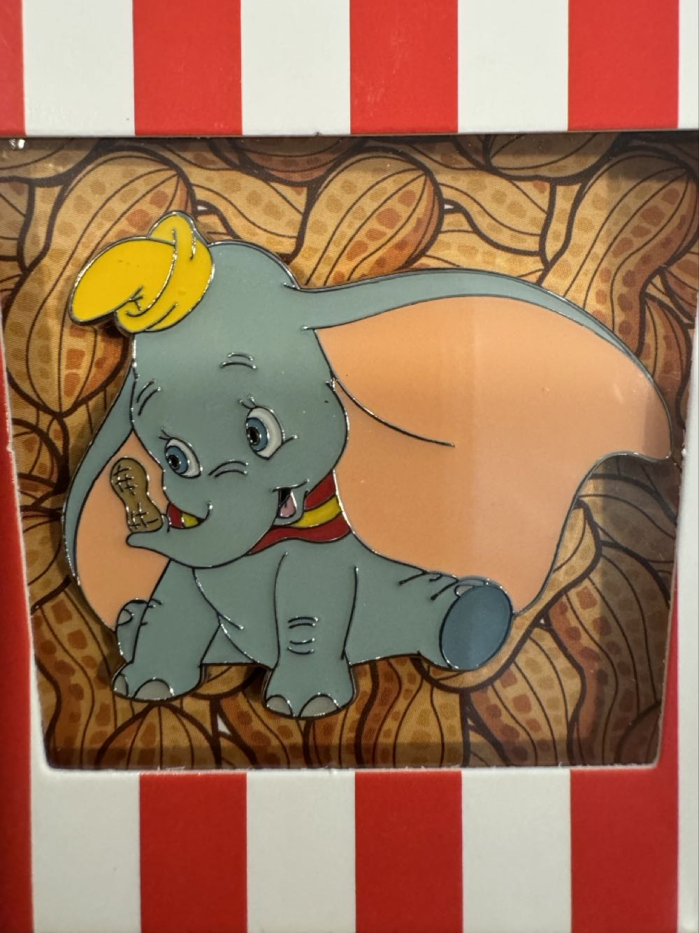 Dumbo With Peanut Limited Release Holiday Ornament  pin collectible [Barcode 400943965716] - Main Image 2