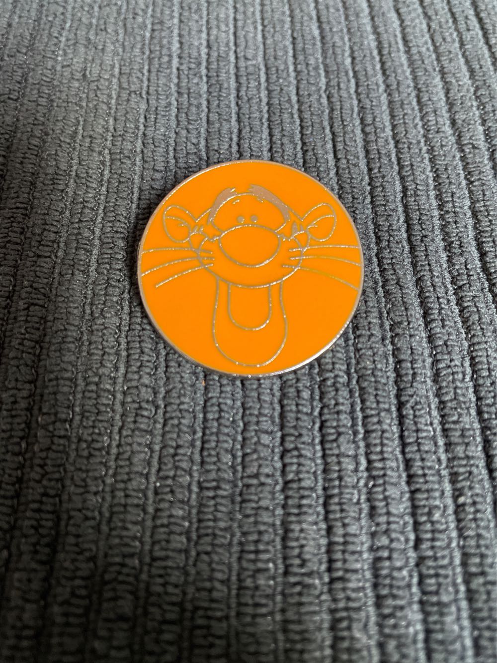 The Rescuers - 5 Pin Set - Logo