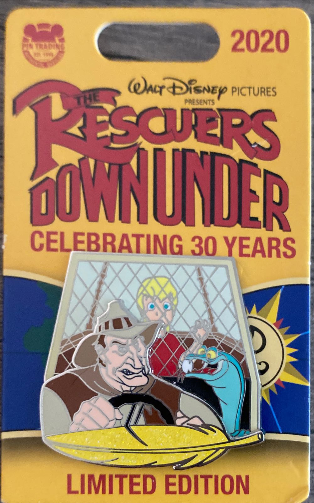 Chip Oval Silhouette Portrait