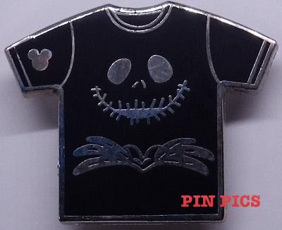 Silver Snowflake Daisy Duck