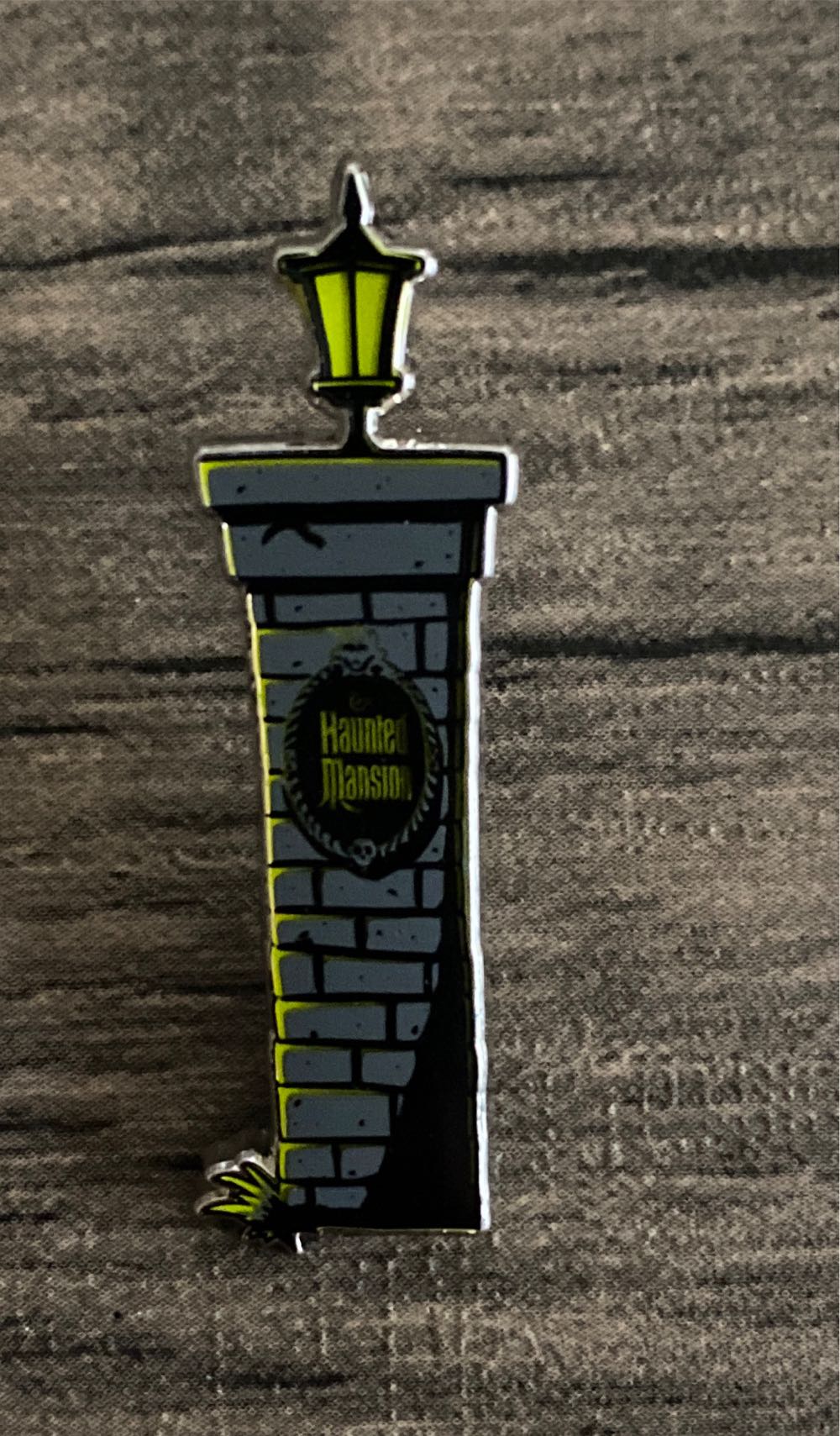 Attraction Icons 2017 Hidden Mickey Completor Peter Pan’s Flight