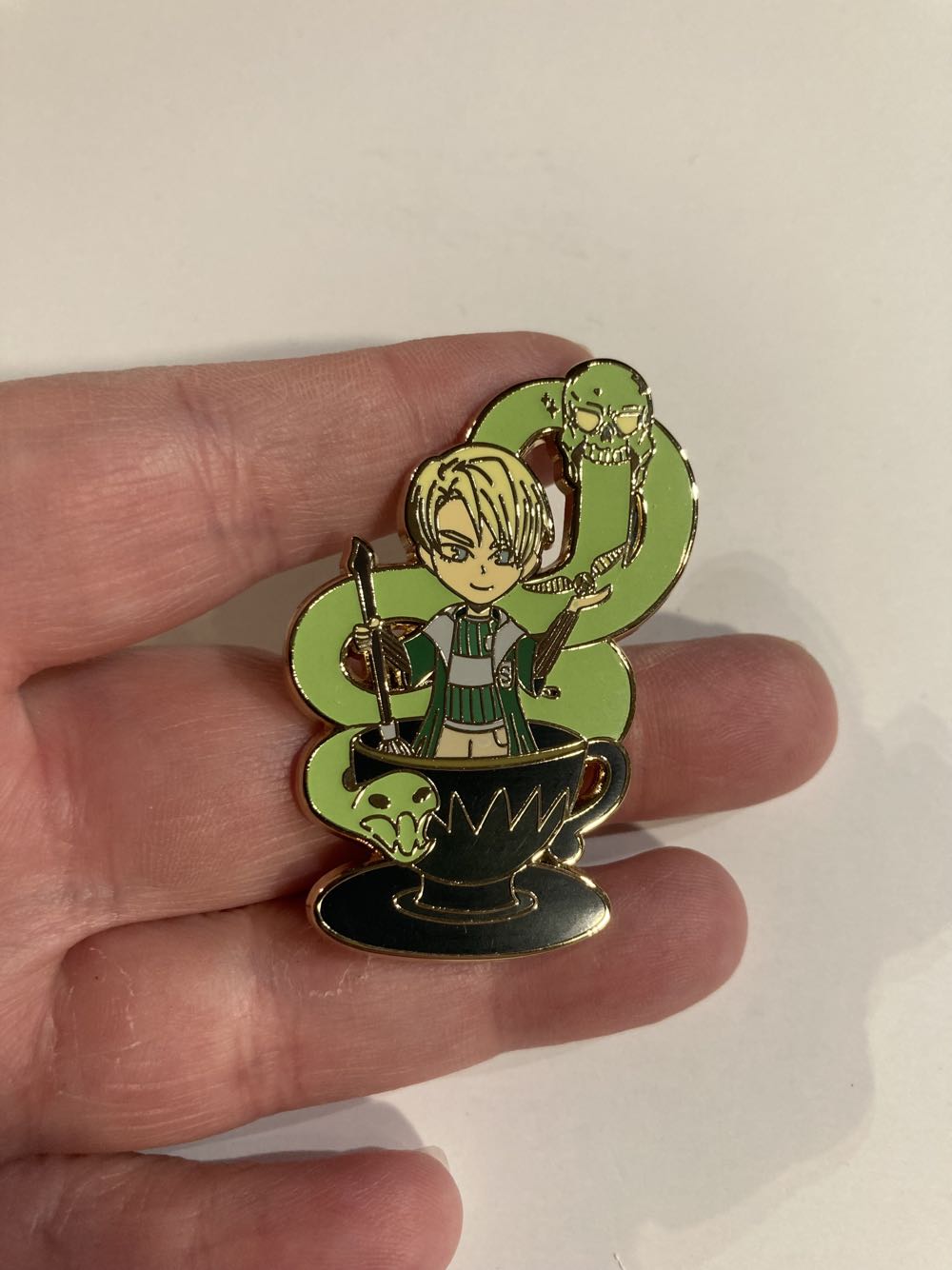 *  pin collectible - Main Image 2