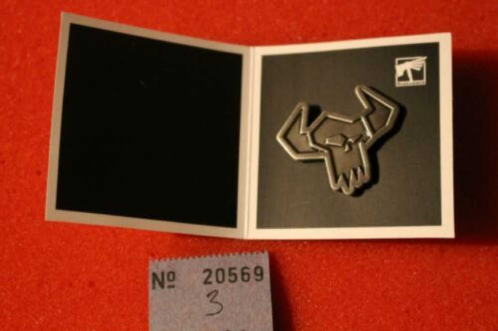 Star Wars: The Mandalorian And The Ch Collectible Enamel Pin | Baby Yoda Pinild