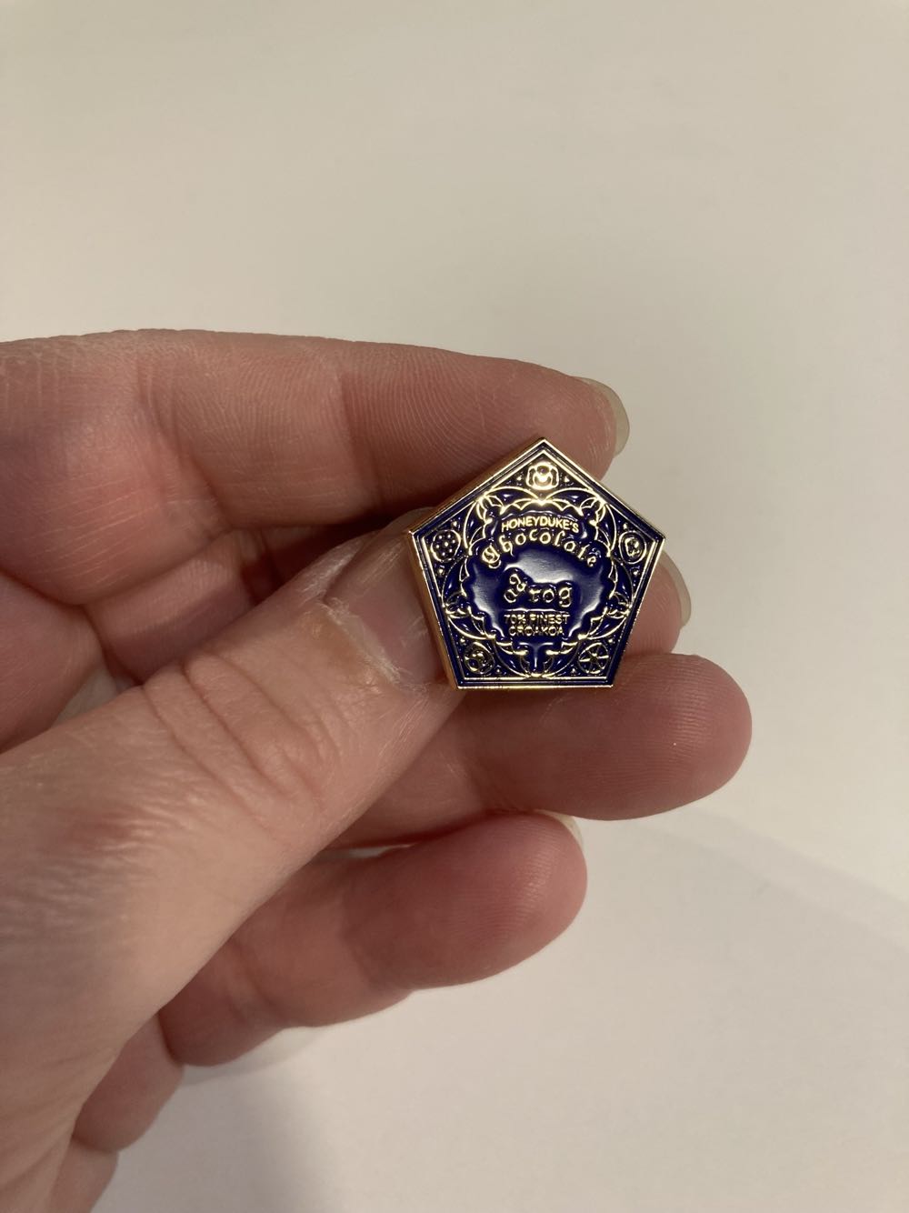 *  pin collectible - Main Image 1