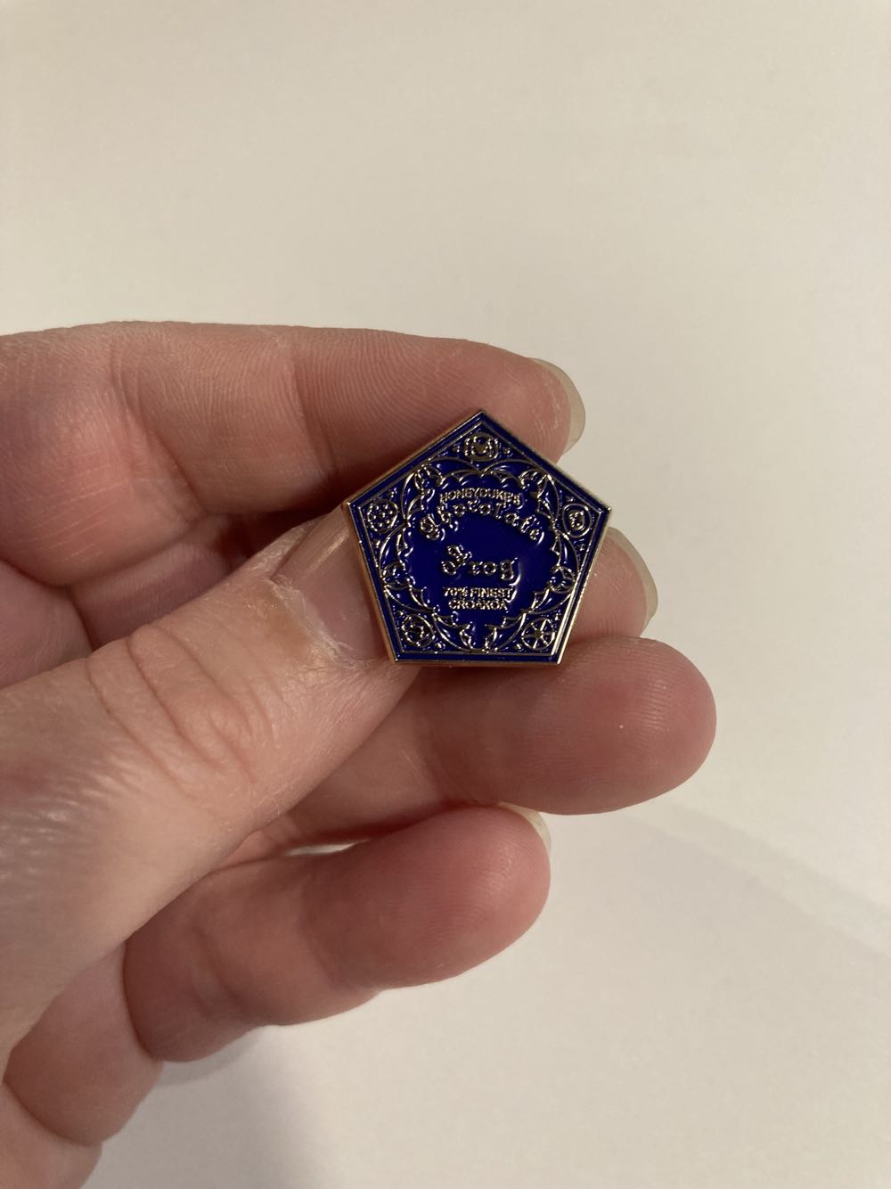 *  pin collectible - Main Image 3