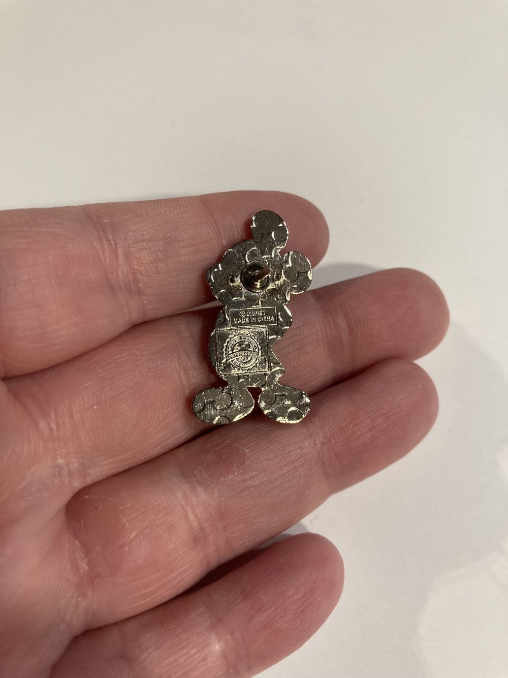 *  pin collectible - Main Image 4