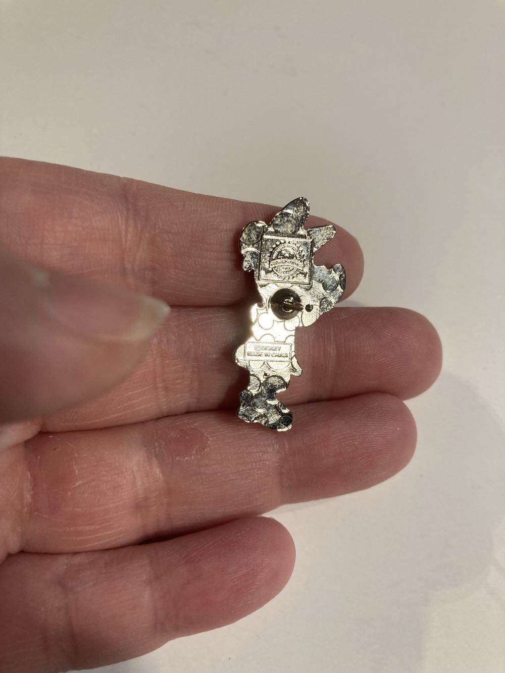 *  pin collectible - Main Image 4