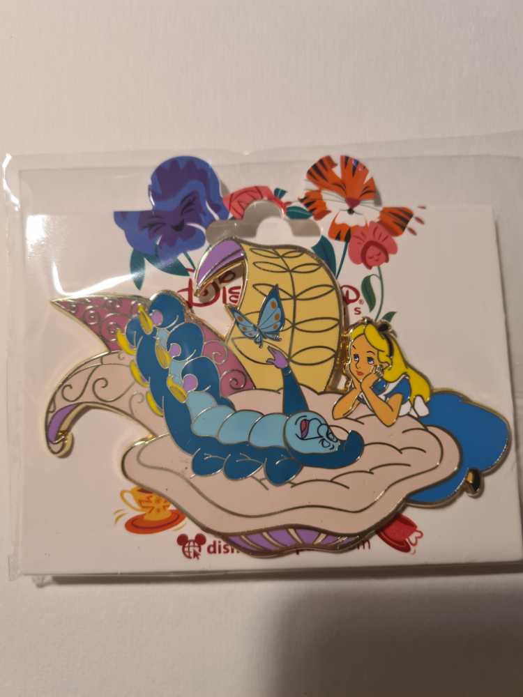 September 2016 Loot Crate ”Speed” Pin, Lootpins, Loot Year Tire