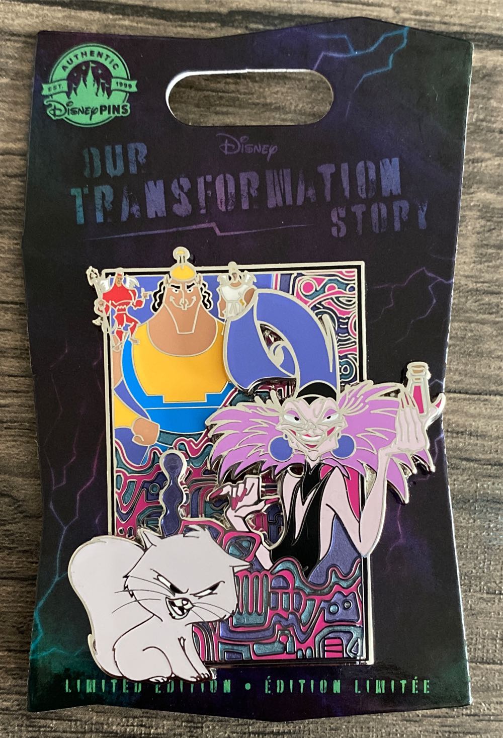 Epcot World Showcase Mickey Flag Face Spinner