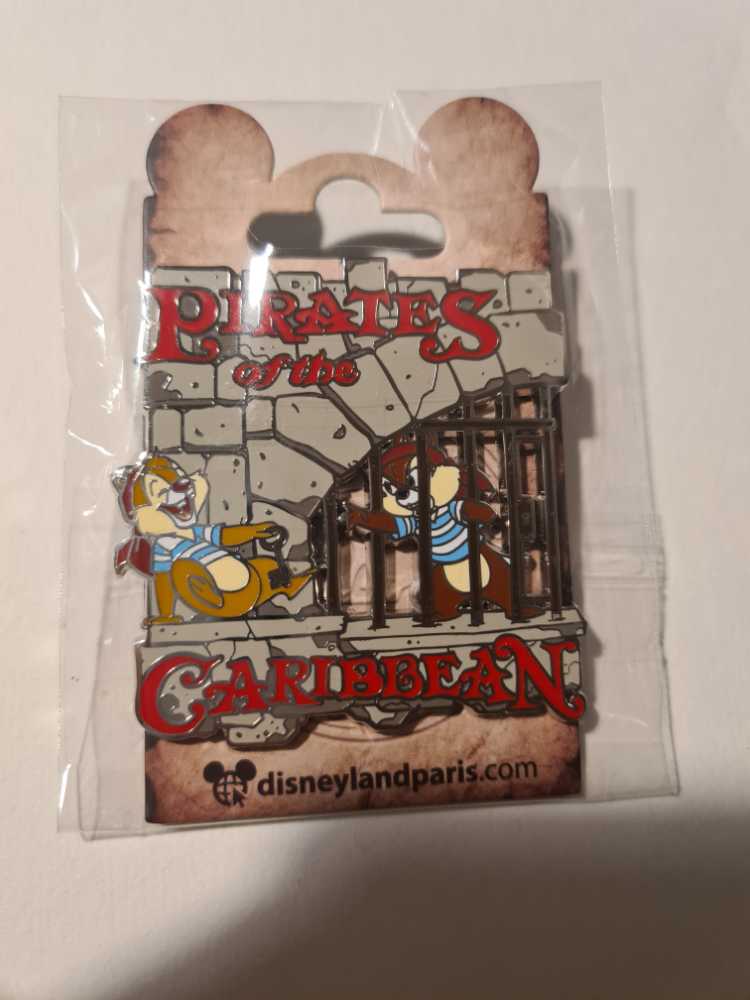 22Q1 PIN T&T PIRATTRA OE  pin collectible [Barcode 2078010211103] - Main Image 1