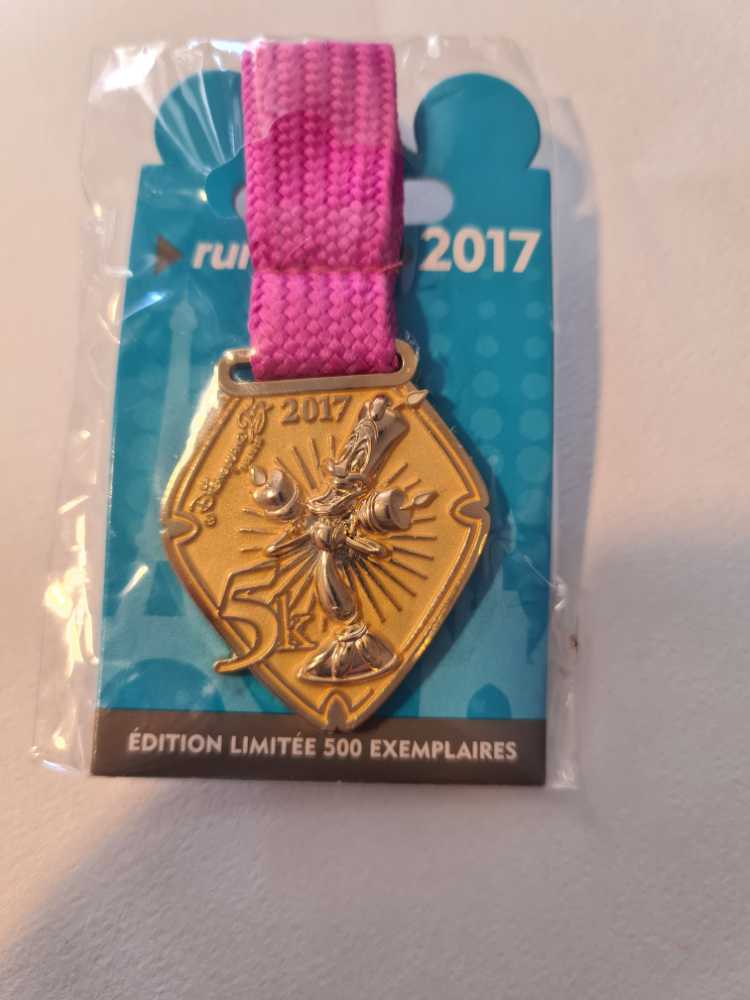 Basket Series: Alice, Cheshire Cat, & Queen