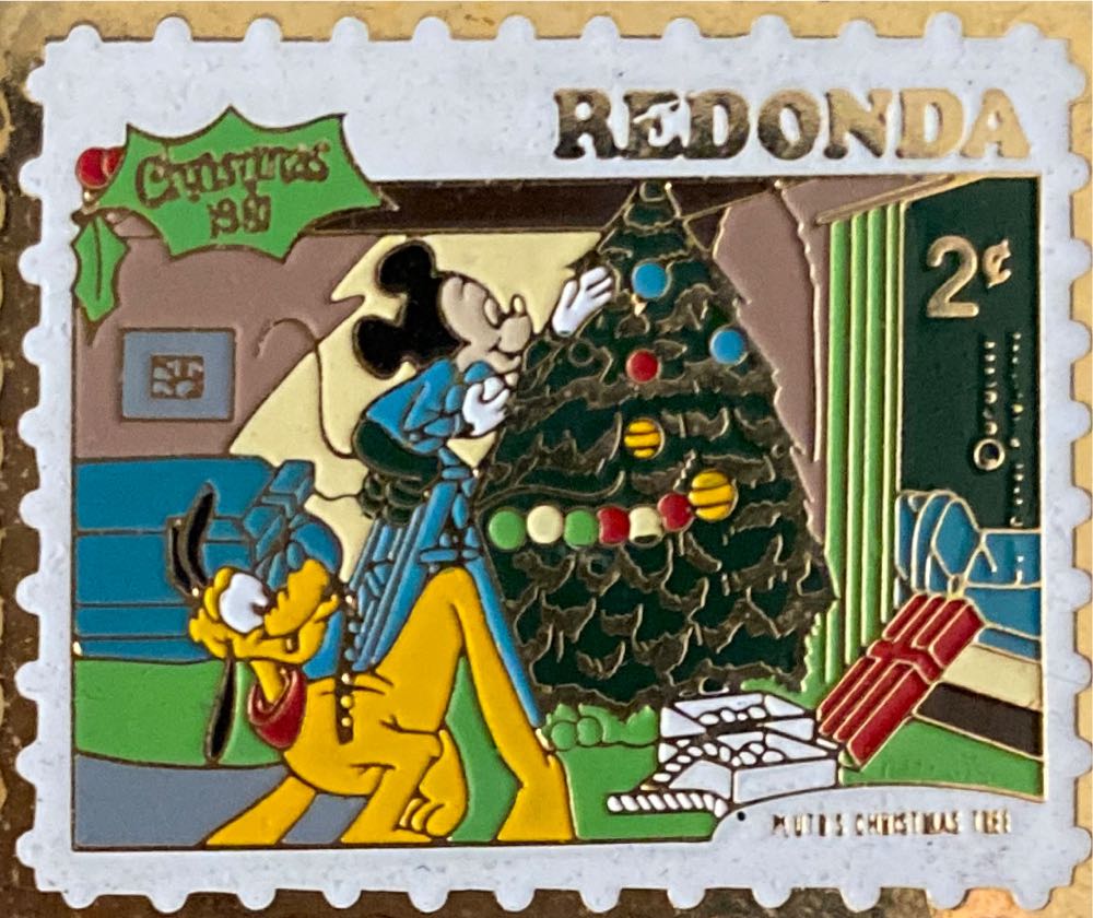 It’s a Small World Holiday Mystery Pin Set