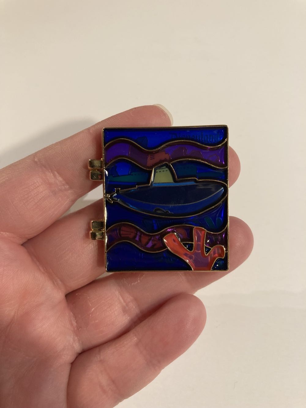 *  pin collectible - Main Image 2