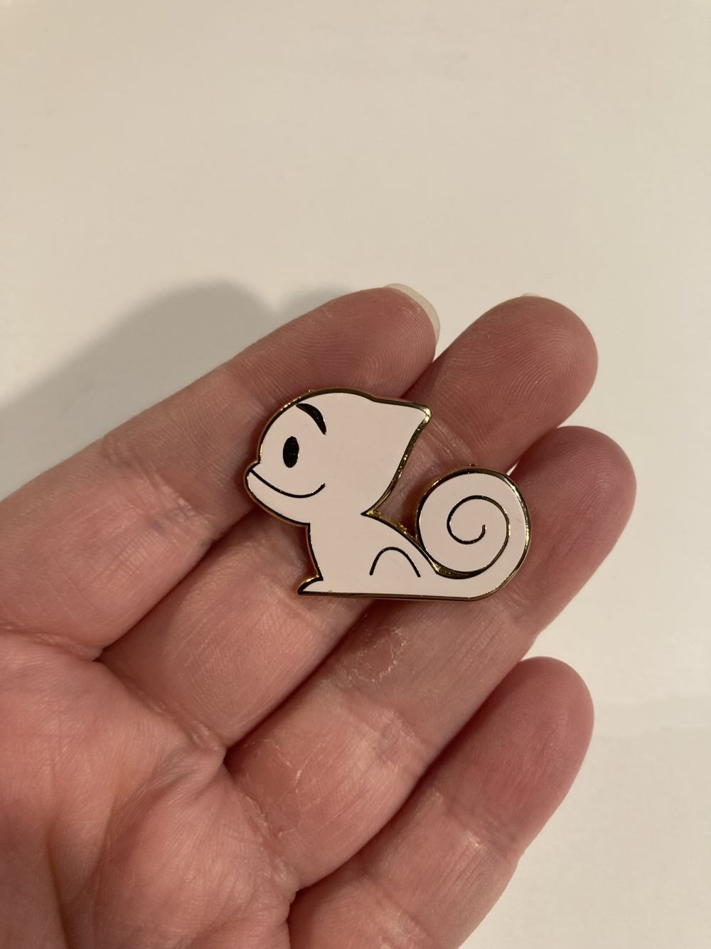 *  pin collectible - Main Image 2