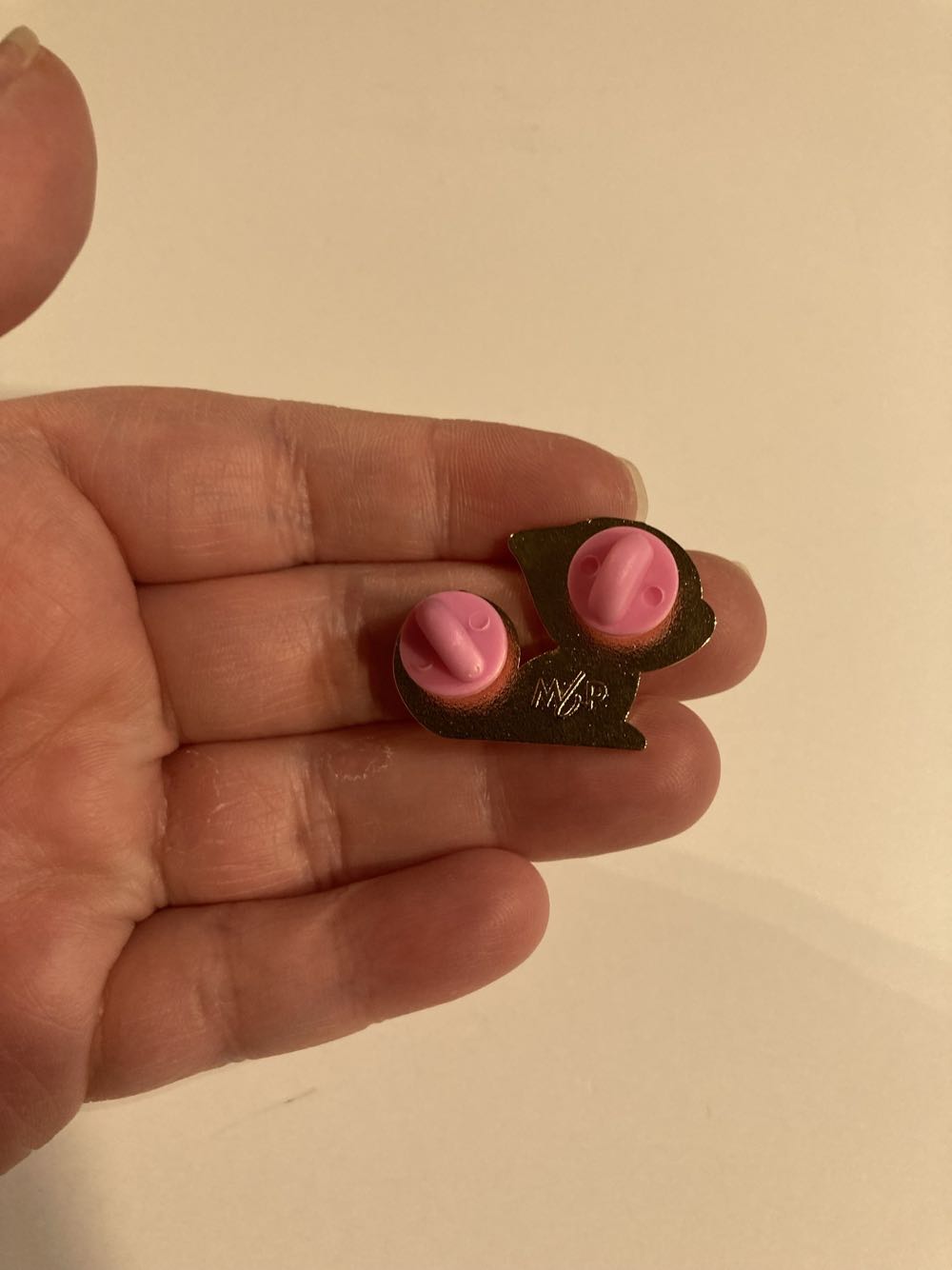 *  pin collectible - Main Image 4