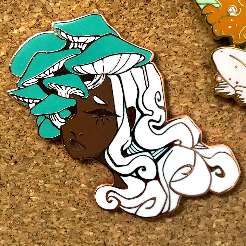 Sexy anime Girl Pin Summoning/Leaf Girls