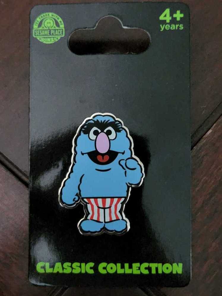 Warhammer 40,000 Series 1: Sisters of Battle pin