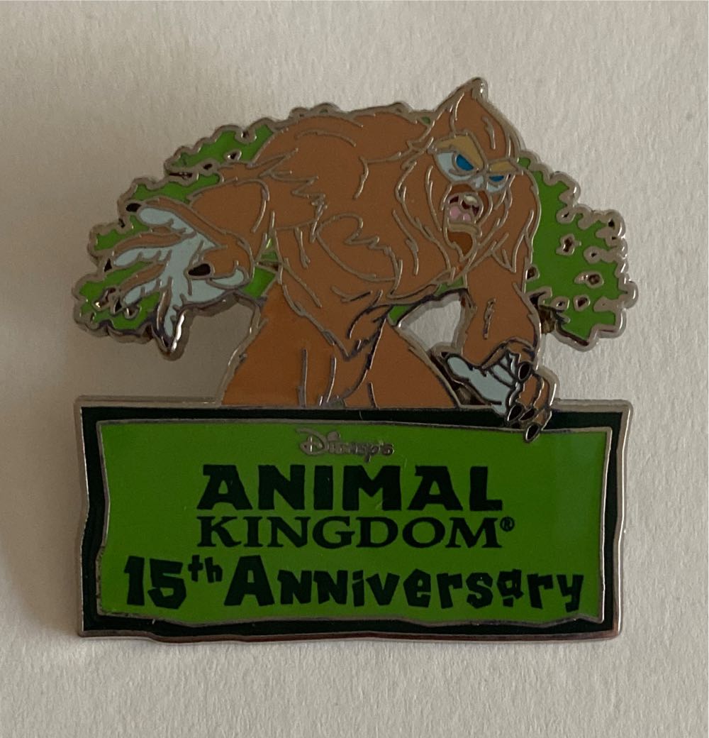 Harry Potter Fan Club Hogwarts Snowglobe