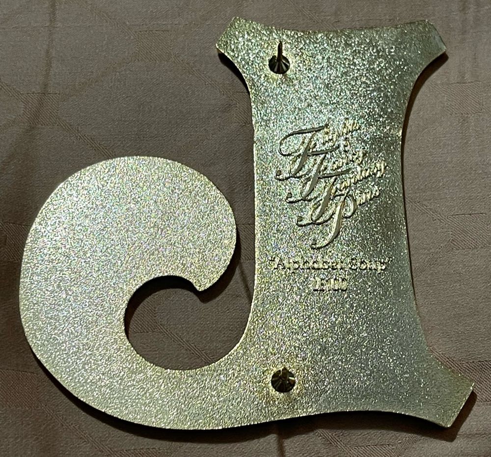 Lady And The Tramp L “Alphabet Soup” Series - FANTASY (FlightsOFancyFantasyPins) Limited Edition Disney Pin - Fantasy pin collectible - Main Image 2