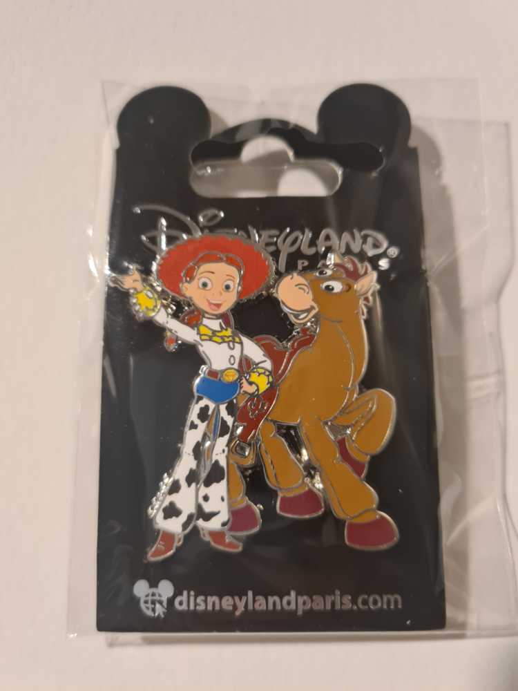 Hawkeye Kate Bishop Funko Pop Enamel Pin Ebay