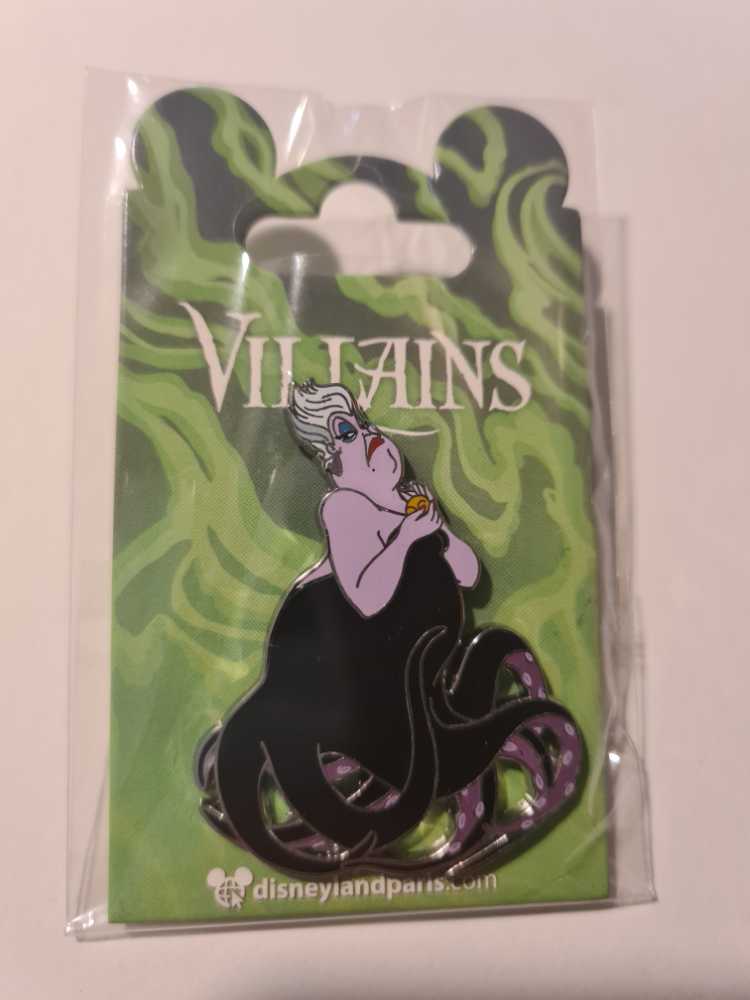 Glass Slipper On Cushion Cinderella