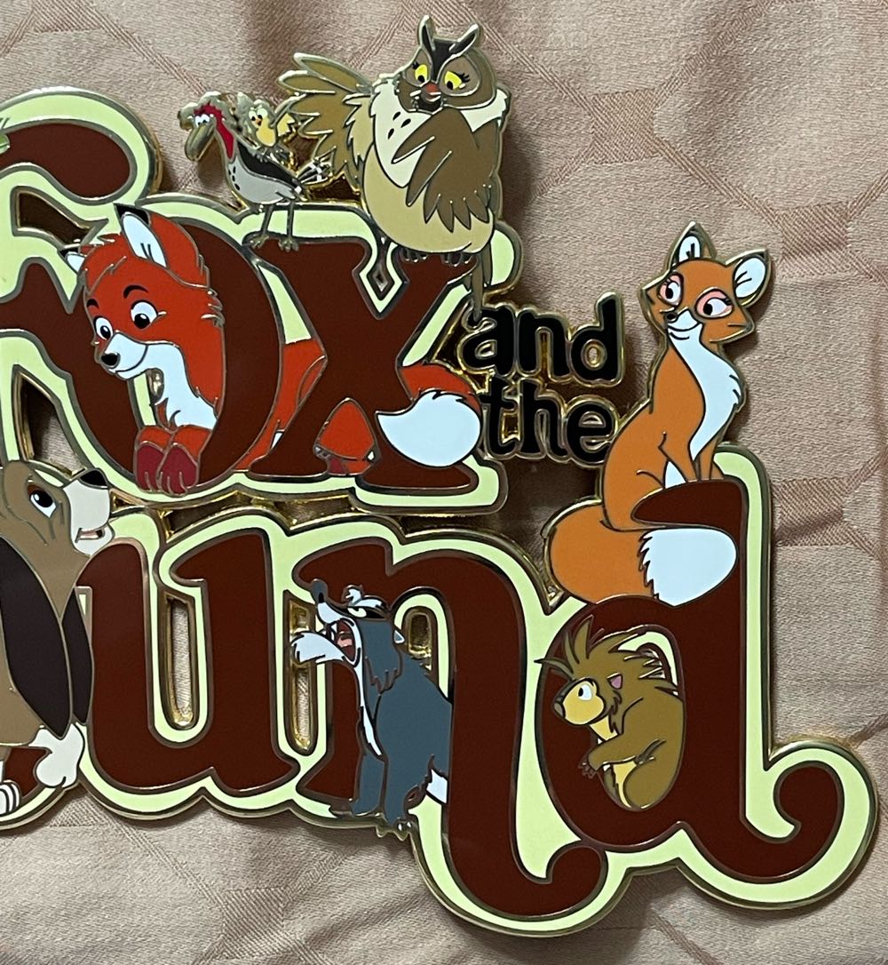 The Fox And The Hound “Featured Titles” Series - FANTASY (FlightsOFancyFantasyPins) Limited Edition Disney Pin - Fantasy pin collectible - Main Image 3