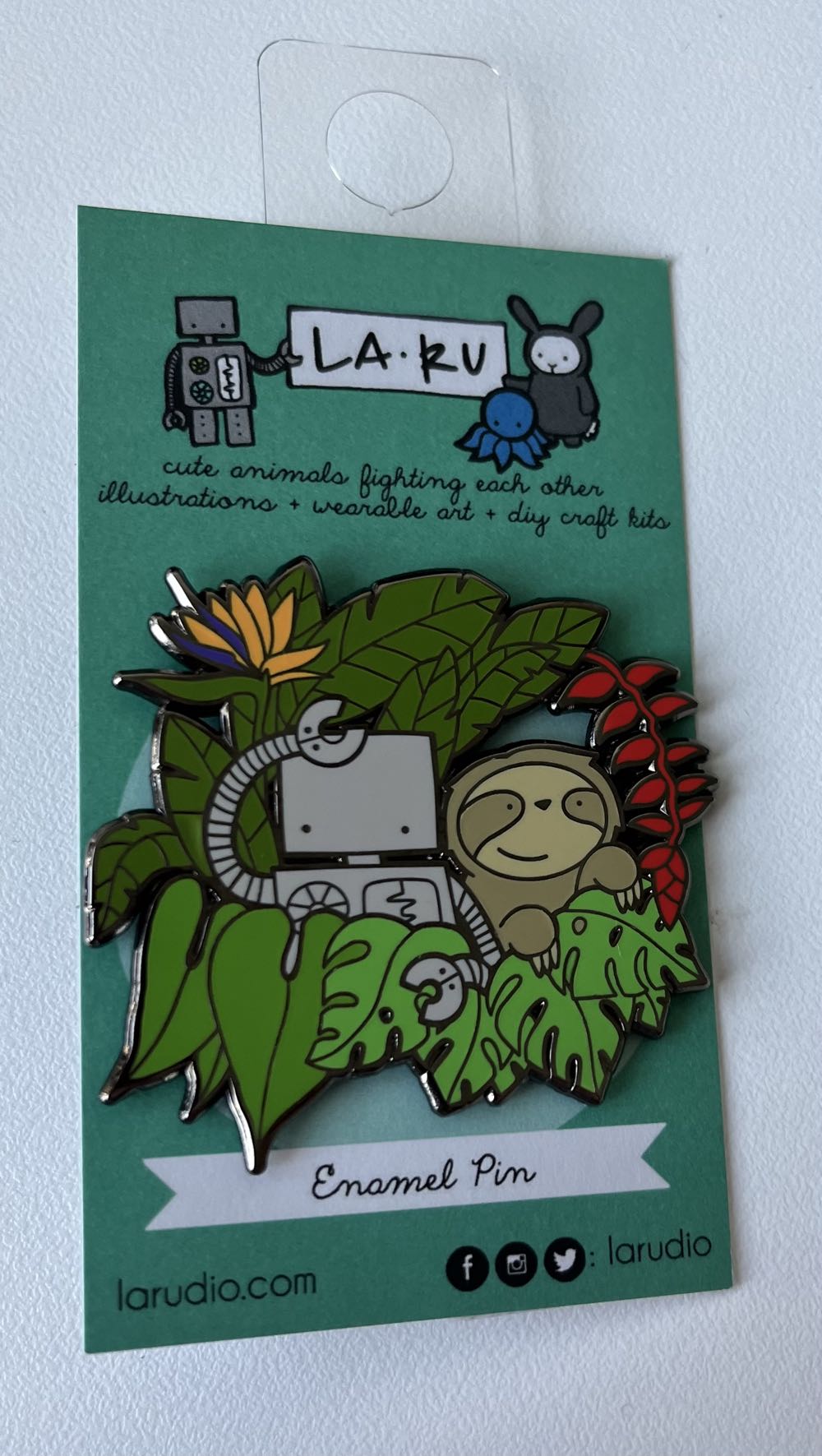 Robot vs. Sloth  pin collectible - Main Image 2