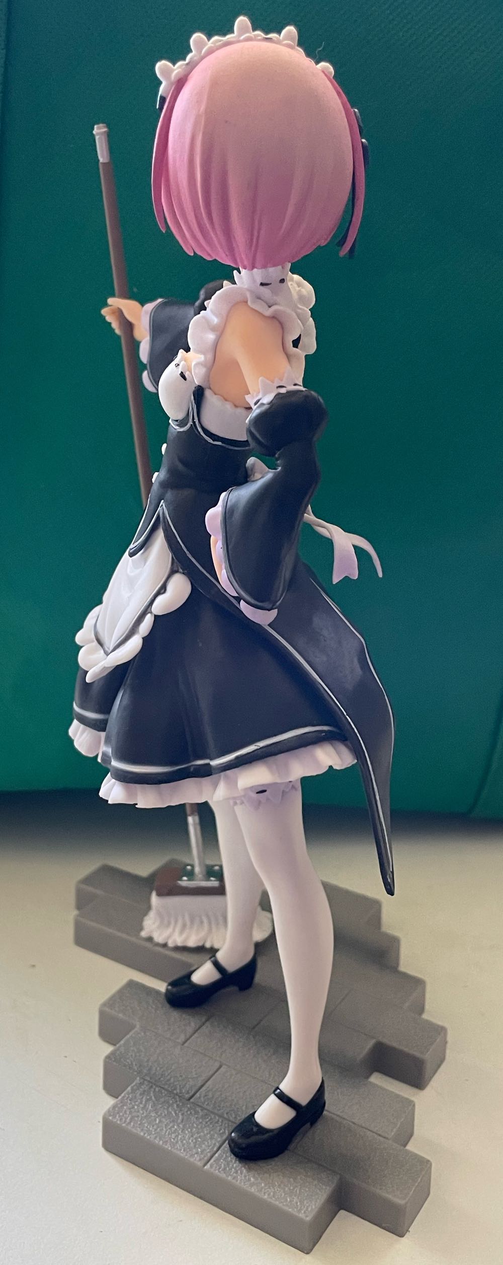 Re:Zero Ram : Maid With Mop On Floor  pin collectible - Main Image 4