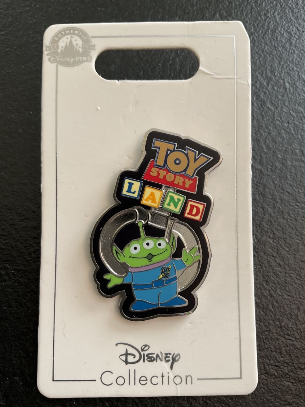 Secret Pin Wars Venom