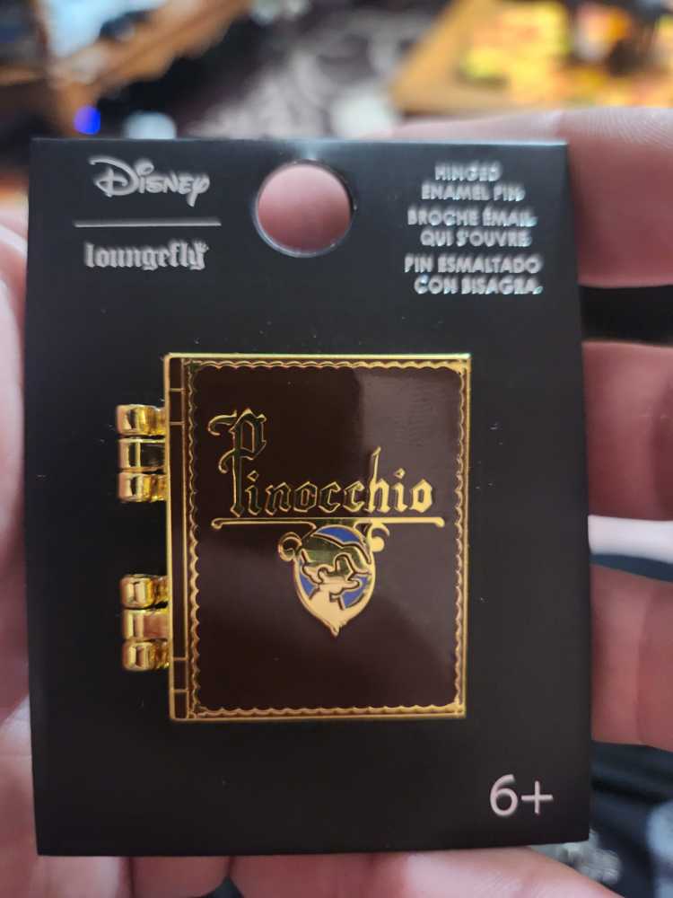 United Kingdom Set Telephone Booth