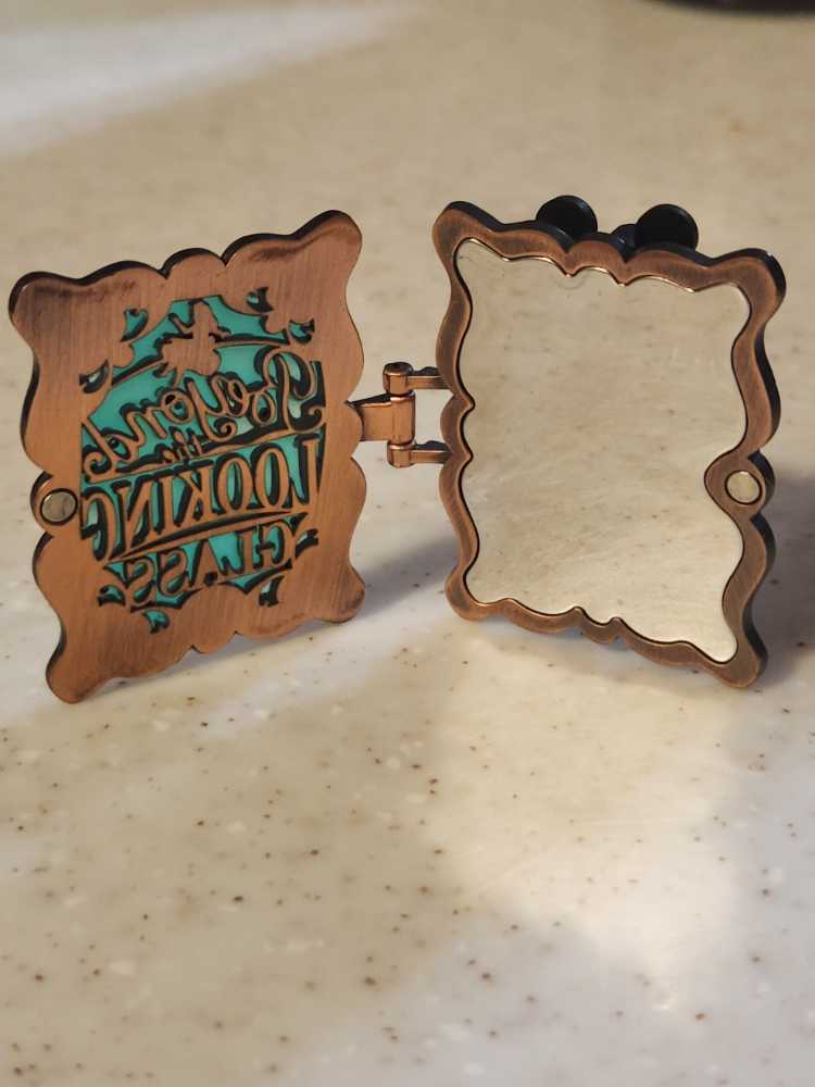 Beyond The Looking Glass  pin collectible - Main Image 2