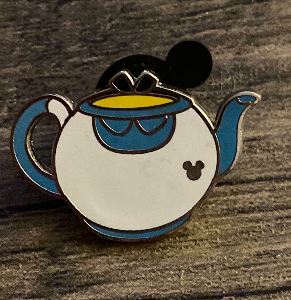 Raya & The Last Dragon - Raya And Tuk Tuk