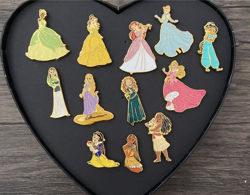 Mulan Loungefly Princess Set  pin collectible - Main Image 2