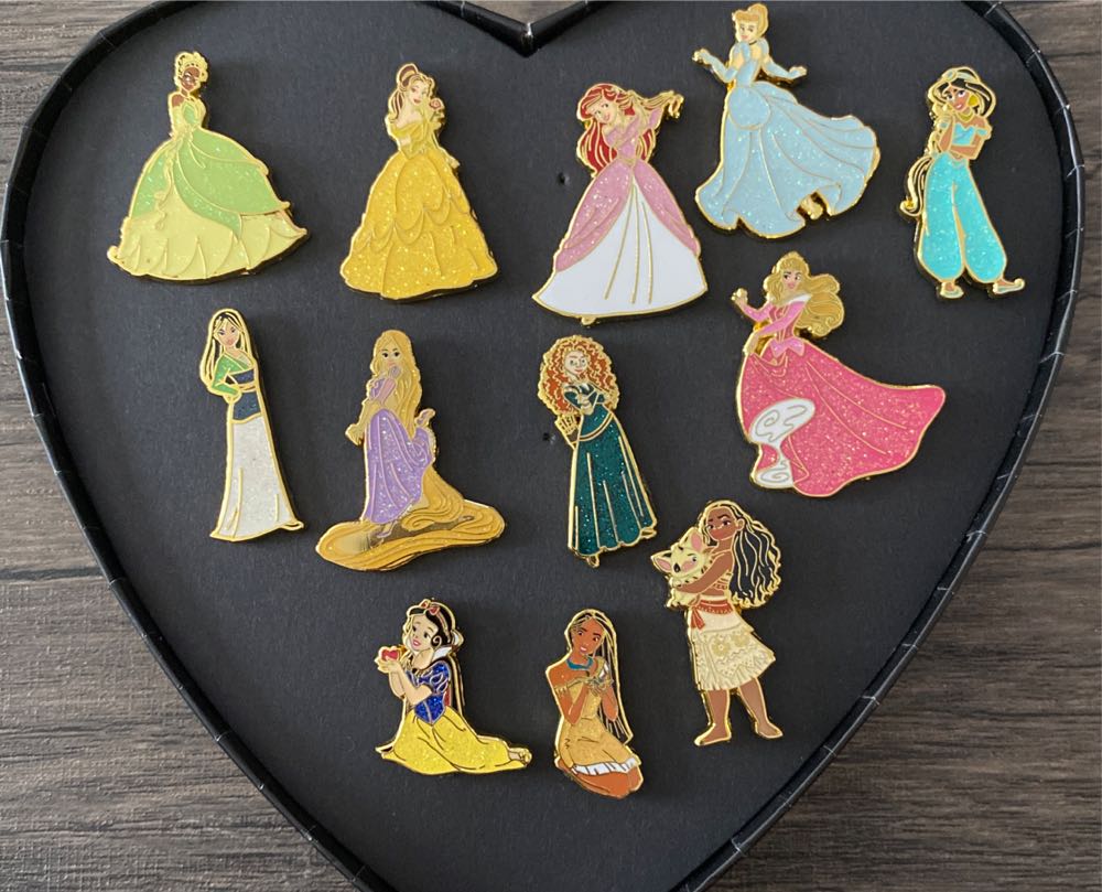 Rapunzel Loungefly Princess Set  pin collectible - Main Image 2
