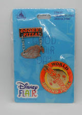 Star Wars: The Mandalorian Limited Edition Magnetic New Republic Medallion Full-scale Prop Replica | Lucasfilm Collectible Rebel Alliance Medal Crest Logo