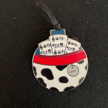 WDW -  Disney Pop - Acapela Group Holding Balloons - Ltd Release