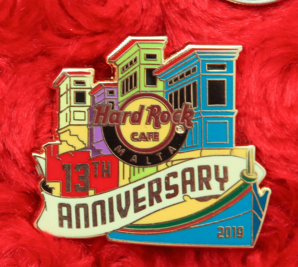 Happy Holidays 1991 Mickey Mouse Caroling 