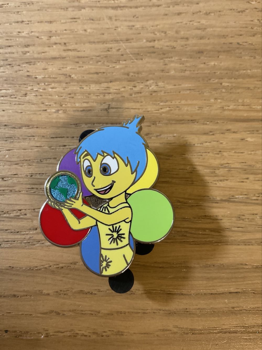 Alice In Wonderland Cheshire Floral Pin Loungefly