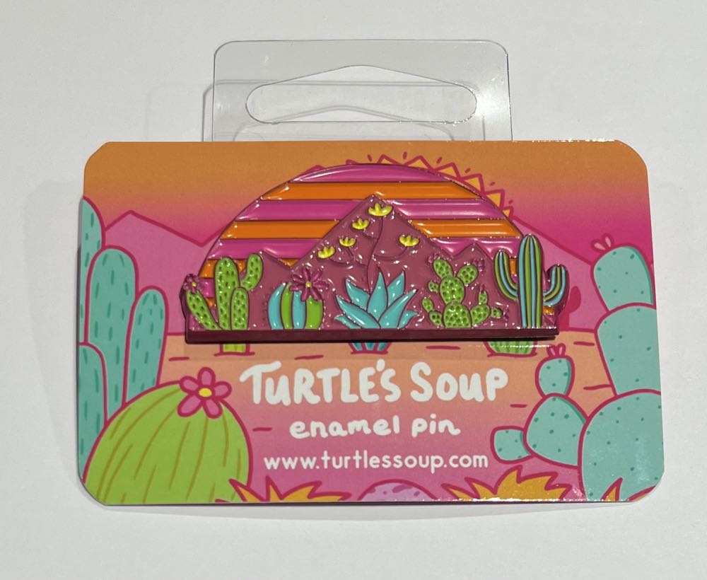 Mountain  pin collectible - Main Image 2