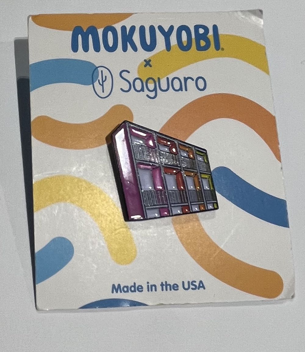 Hotel  pin collectible - Main Image 2