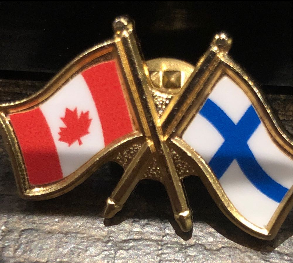 Disneyland Park: Walt Disney And Chip & Dale Matterhorn Bobsleds Passholder Pin