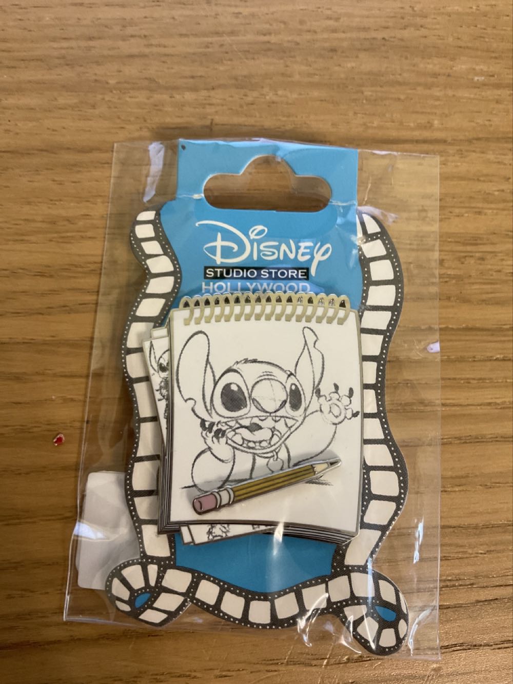 Penny’s Teddy “Prayers” - FANTASY (TeaParty.Pins) Disney Pin