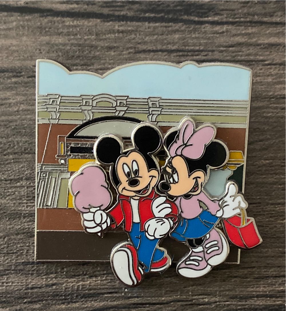 Loungefly Disney Winnie the Pooh - Snowman Pooh Bear (BoxLunch Exclusive)