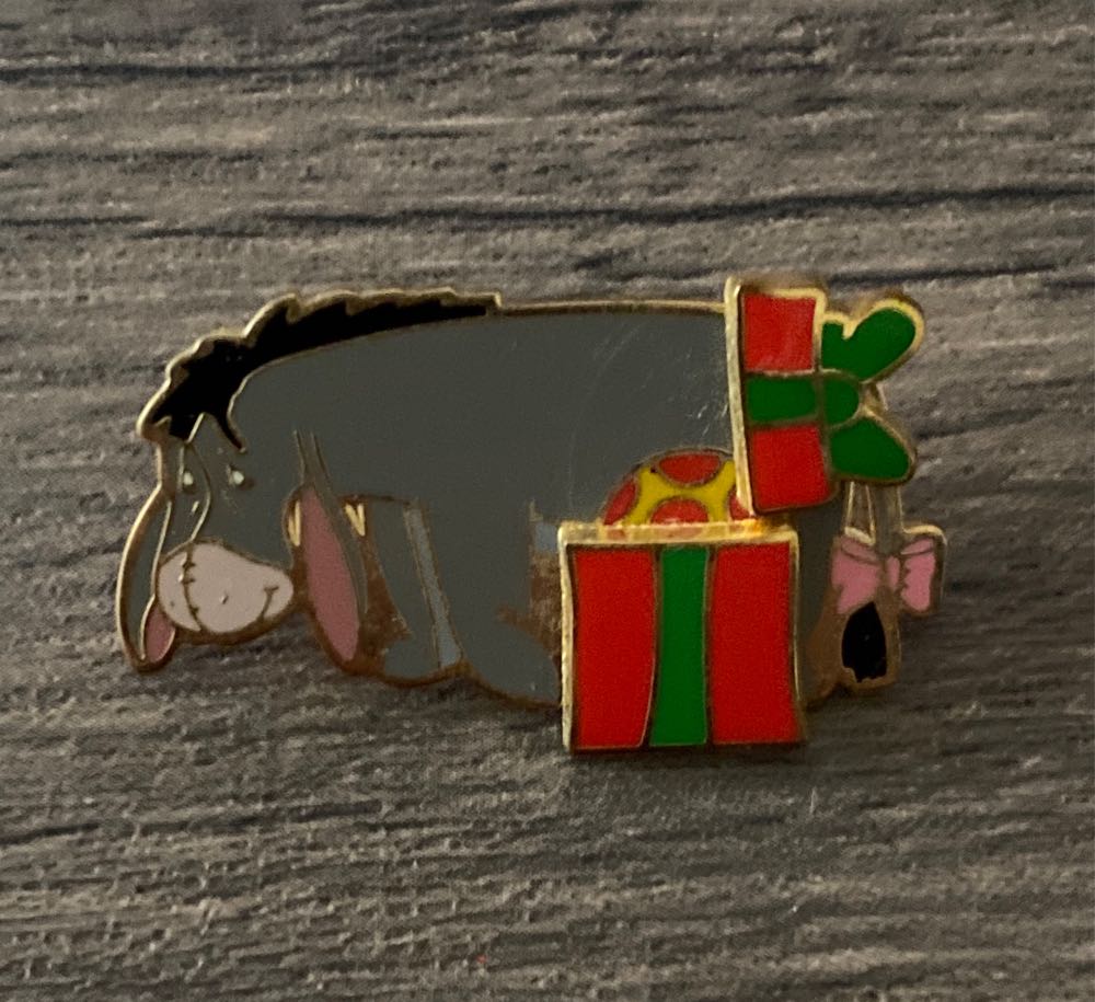Eeyore Gift Opening Set  pin collectible - Main Image 2