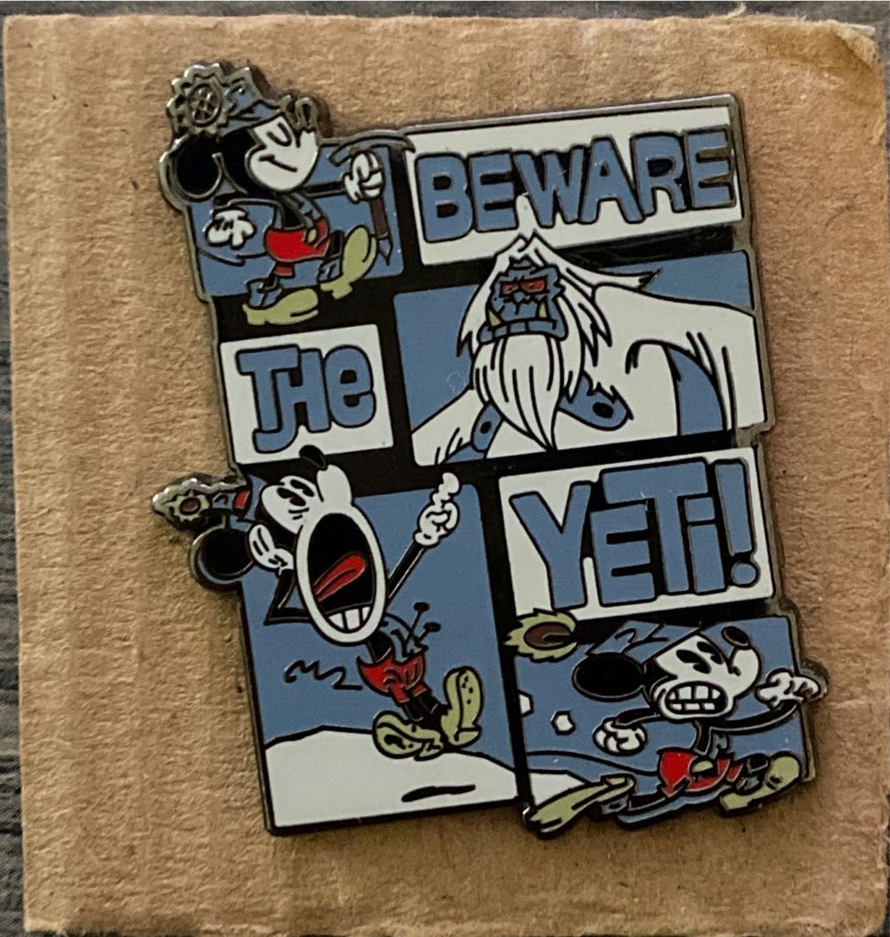 Thanksgiving Day 2001 Disney California Adventure Donald Chip And Dale