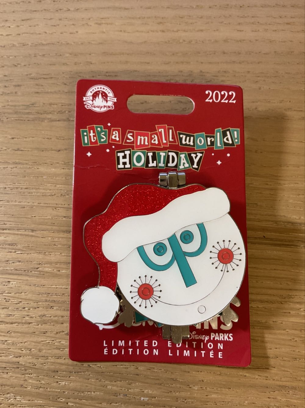 Santa’s Clock Face - It’s A Smallworld - Holiday 2022 - Ltd Edition 3000  pin collectible - Main Image 1