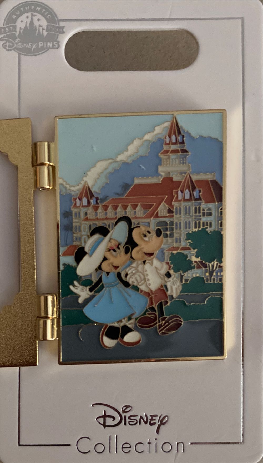 Grand Floridian Resort Pin  pin collectible [Barcode 400948525878] - Main Image 2